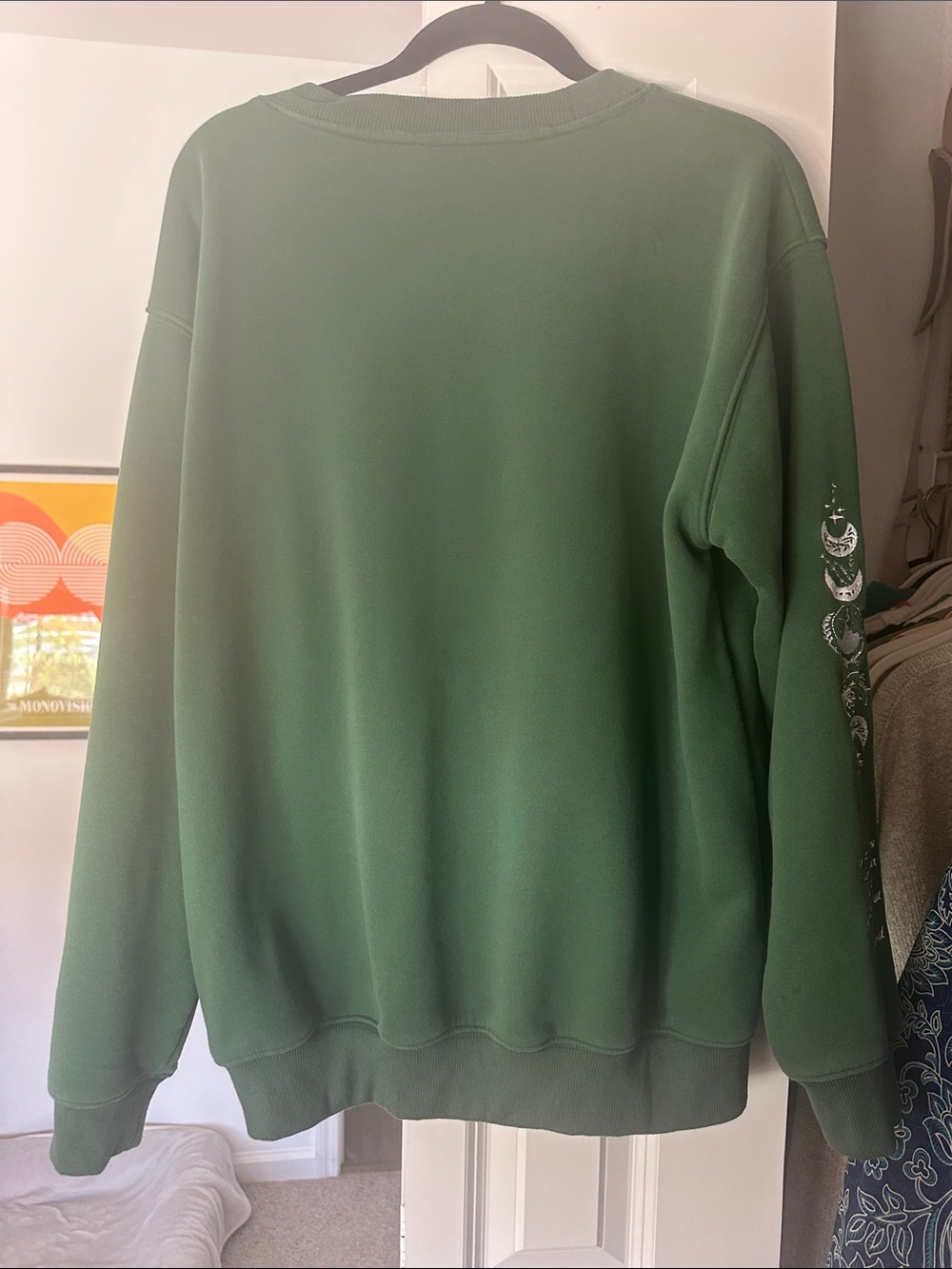 Velaris Forest Green Velaris 'City of Starlight' Crewneck Sweater - Picture 4 of 4
